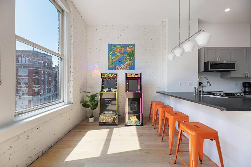 Game On - Your Retro Gaming Hideaway Awaits! Apartment บังกอร์ ภายนอก รูปภาพ